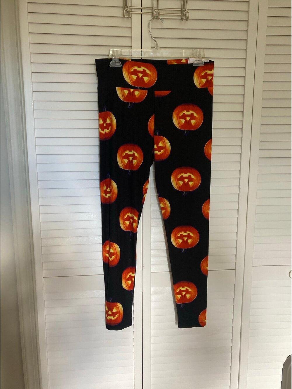 No Boundaries Halloween High Rise Ankle Leggings
